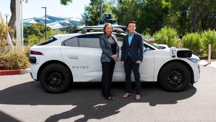 Waymo 将在新加坡推出无人驾驶出租车服务