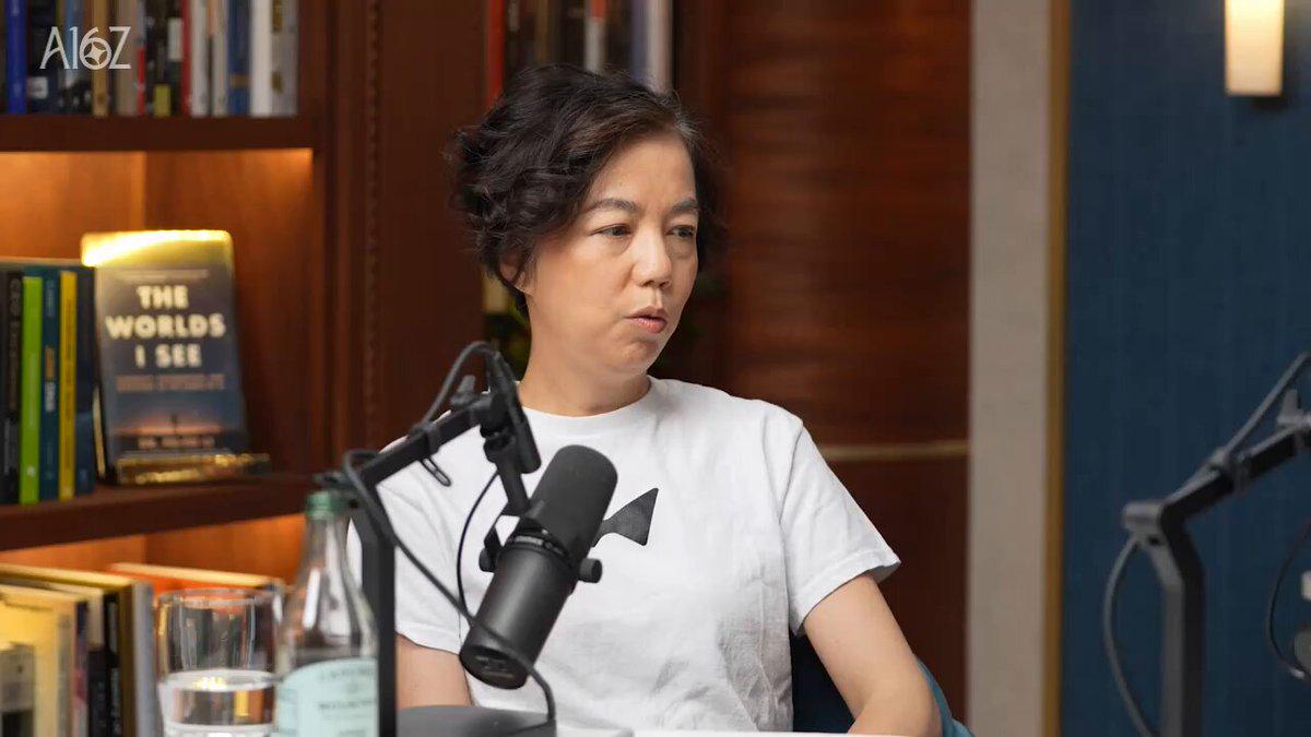 李飞飞与Yunzhu Li谈机器人数据瓶颈：世界模型如何解锁缩放定律
