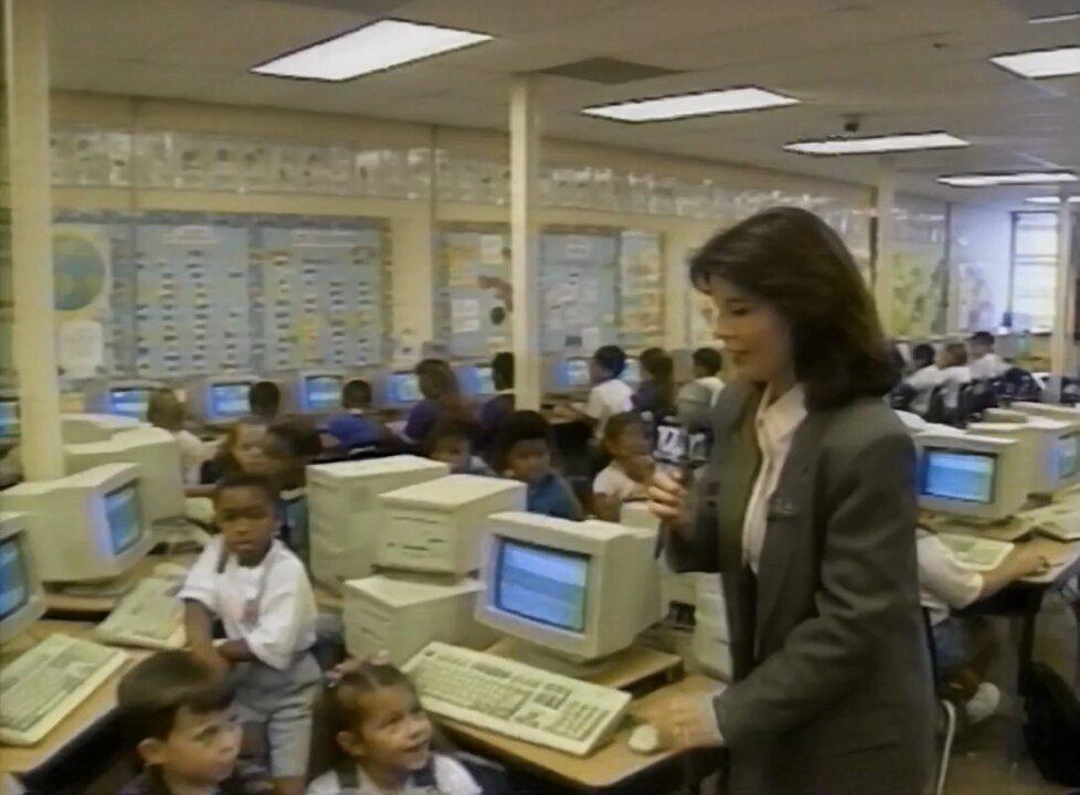 Flux 3生成90年代小学生预测未来电脑使用的历史影像
